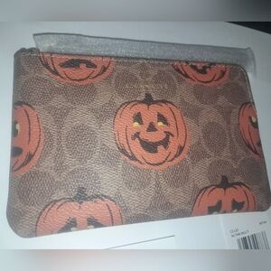 New Coach Pumpkin Print Wristlet NWT Great For Halloween